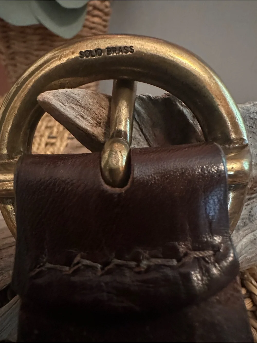 J. Crew women’s Brown Leather solid Brass Round Buckle 28/29 belt